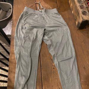 Under Armor dry fit pants